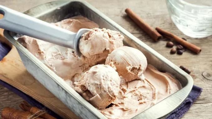 Gdzie kupić lody proteinowe? Sprawdź najlepsze oferty w Polsce